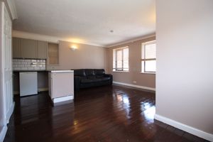 Dining Area- click for photo gallery